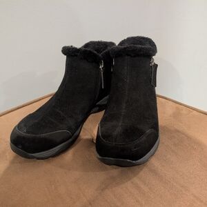 Women's Easy Spirit Black Suede Winter Boots